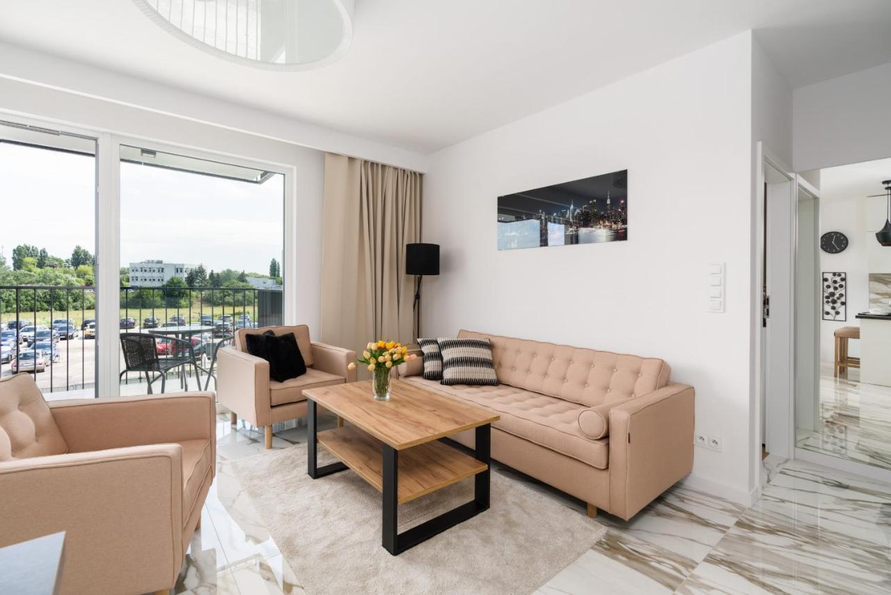 Esencja Apartments With Free Parking Garbary 104 By Noclegi Renters Πόζναν Εξωτερικό φωτογραφία