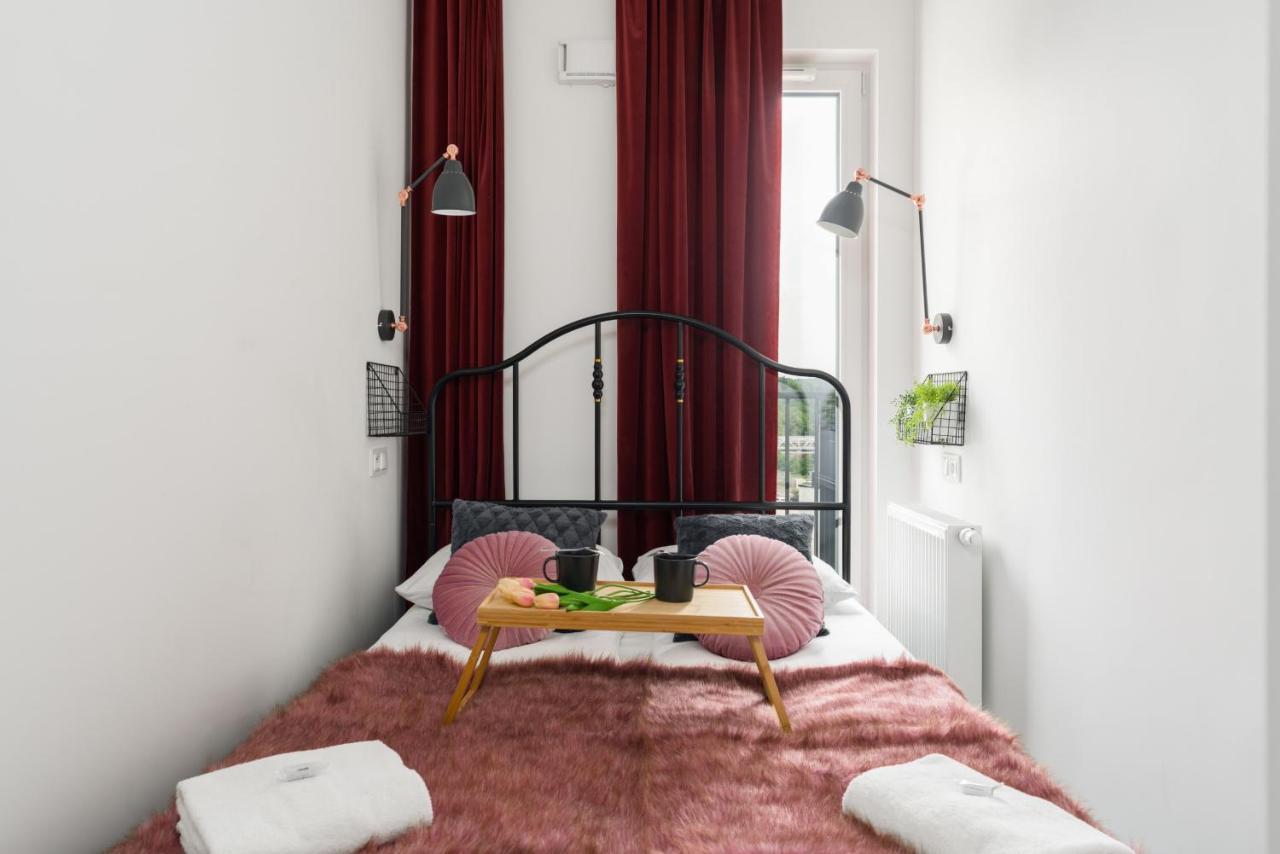 Esencja Apartments With Free Parking Garbary 104 By Noclegi Renters Πόζναν Εξωτερικό φωτογραφία