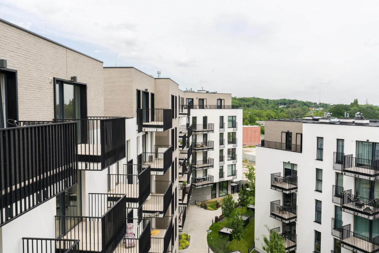 Esencja Apartments With Free Parking Garbary 104 By Noclegi Renters Πόζναν Εξωτερικό φωτογραφία