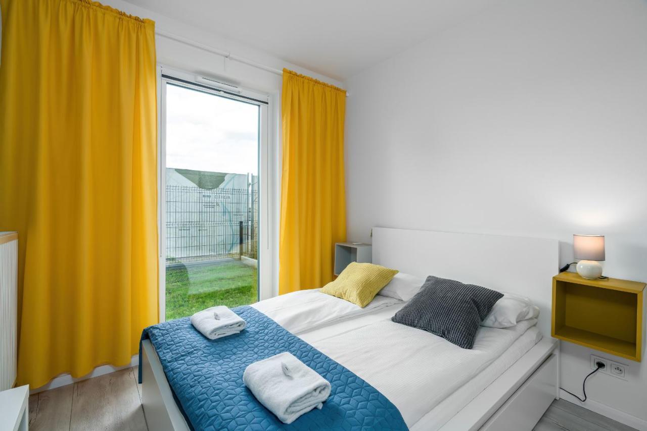 Esencja Apartments With Free Parking Garbary 104 By Noclegi Renters Πόζναν Εξωτερικό φωτογραφία