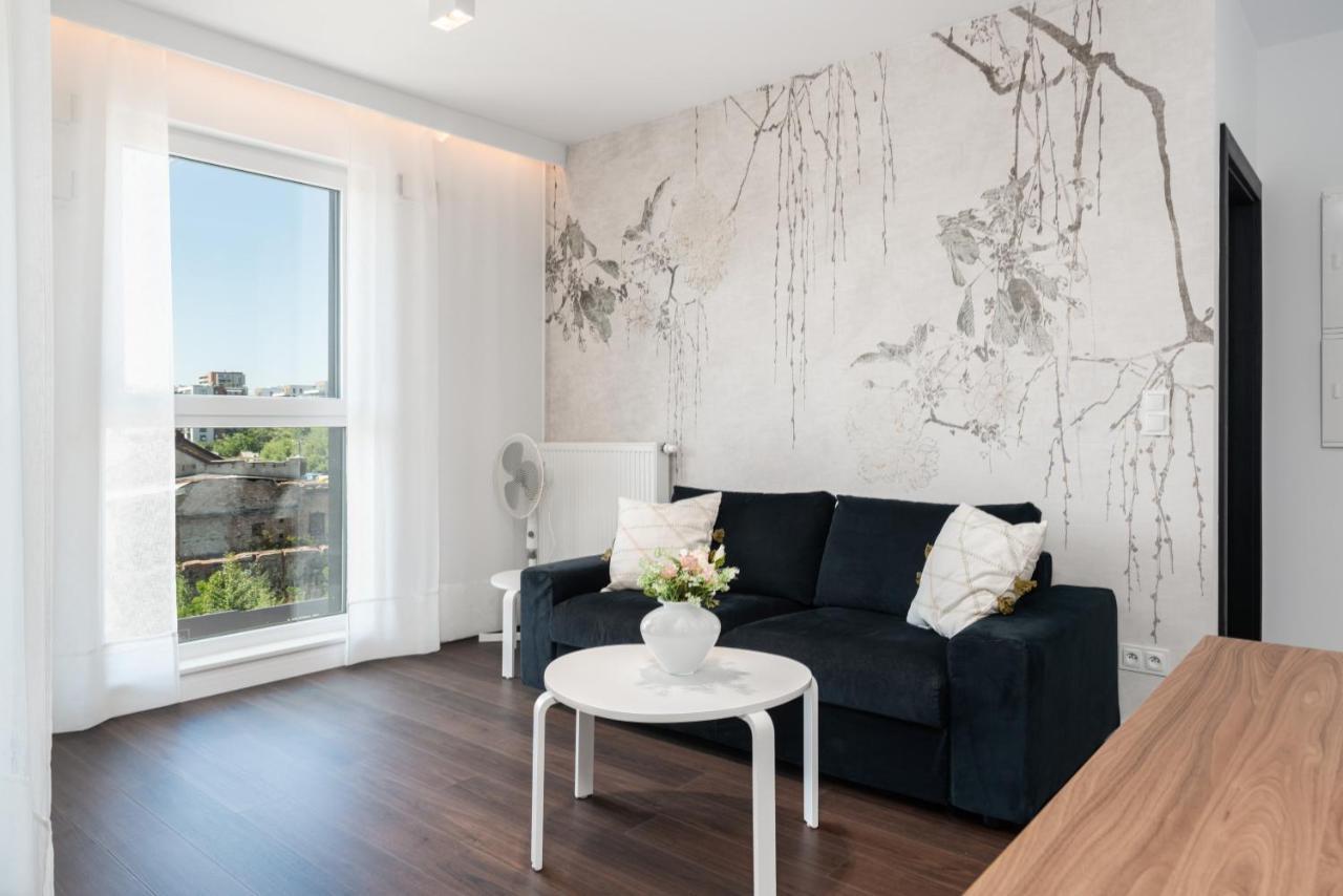 Esencja Apartments With Free Parking Garbary 104 By Noclegi Renters Πόζναν Εξωτερικό φωτογραφία