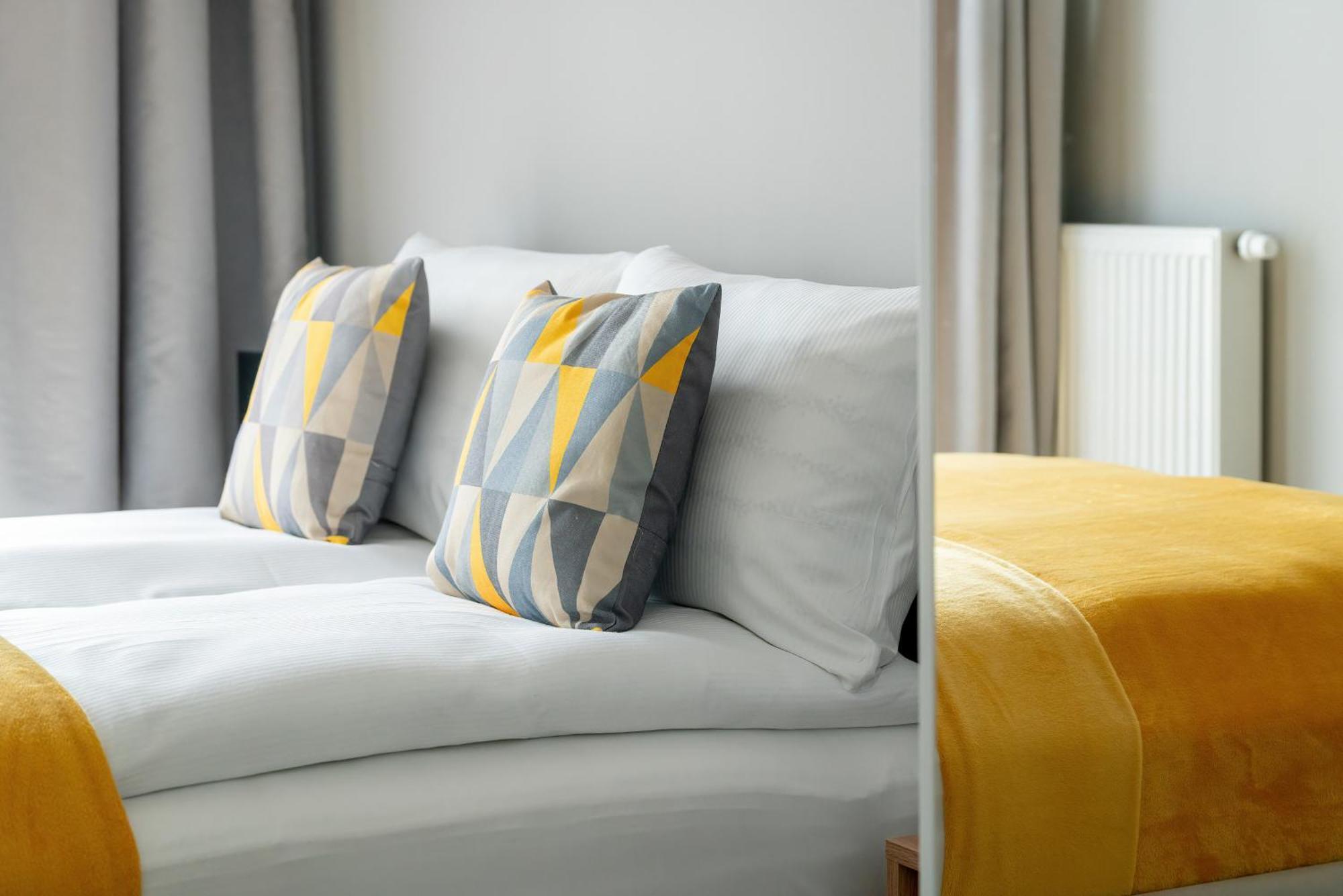 Esencja Apartments With Free Parking Garbary 104 By Noclegi Renters Πόζναν Εξωτερικό φωτογραφία