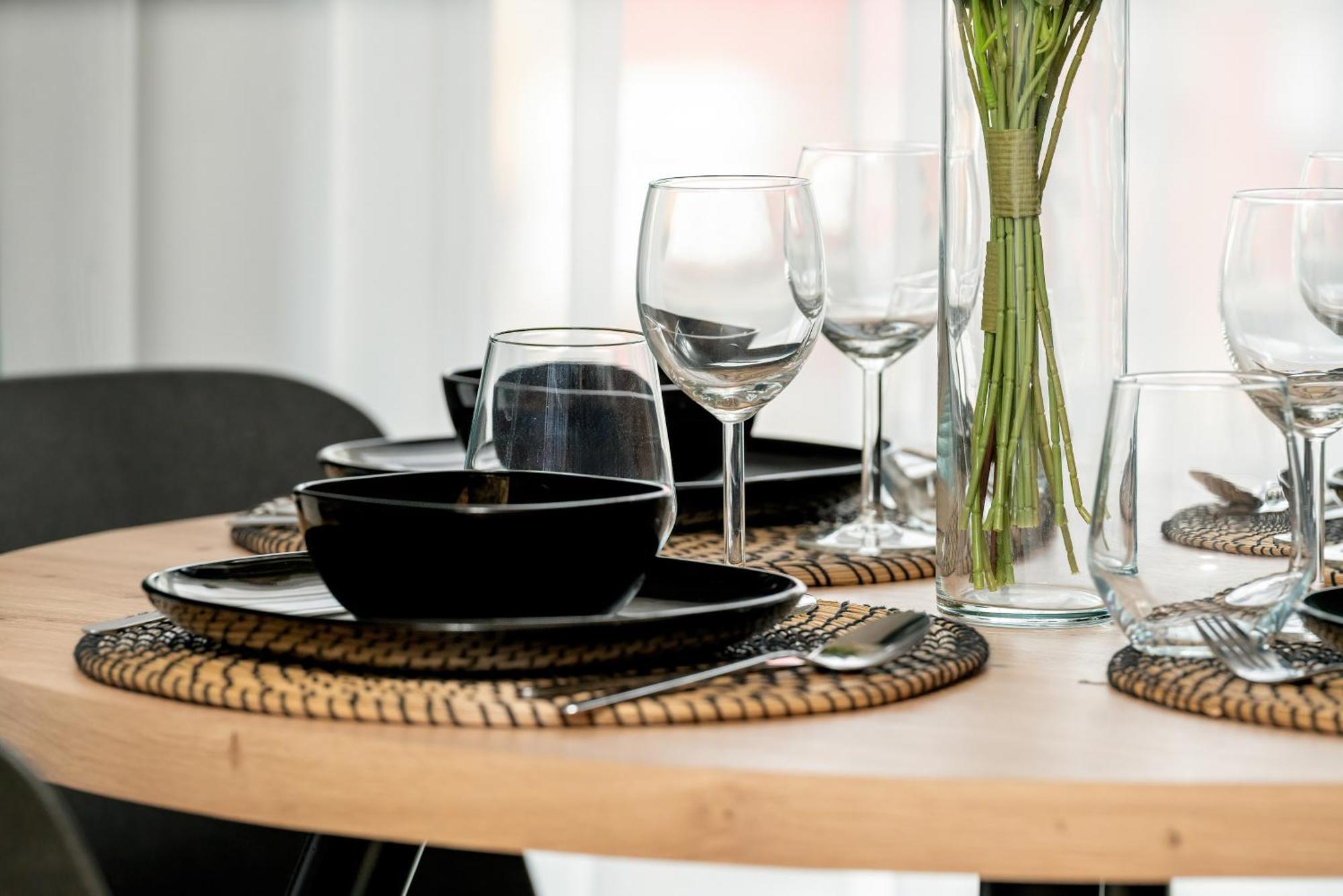 Esencja Apartments With Free Parking Garbary 104 By Noclegi Renters Πόζναν Εξωτερικό φωτογραφία